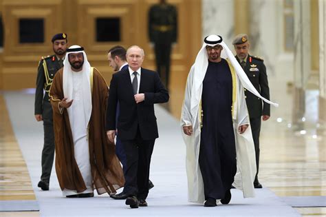 普京闪电式出访阿联酋和沙特成员