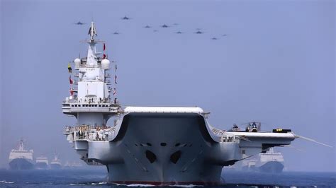 台媒称20艘军舰在所谓“中线”对峙图片