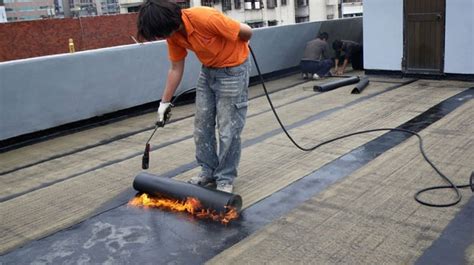 最新屋顶翻新改造防水施工方案