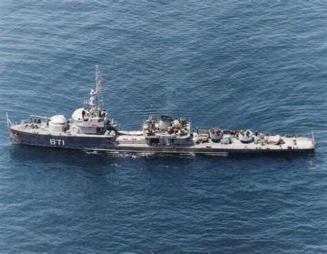 朝鲜海军的炮艇图片