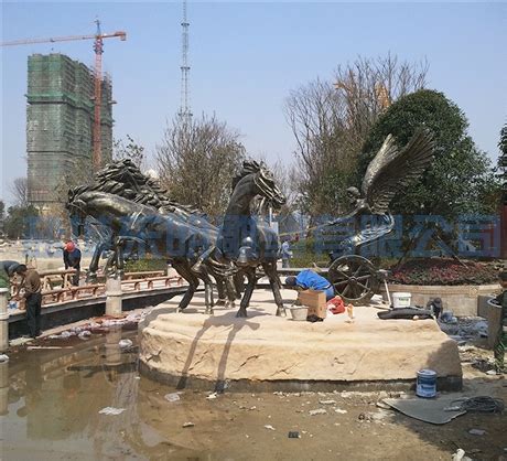 杨浦区专业玻璃钢雕塑价格