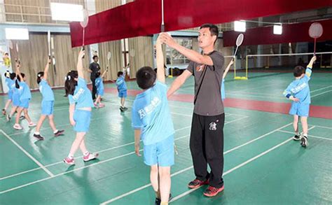 杭州哪里可以学羽毛球