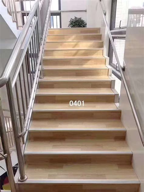 楼梯踏步安装图