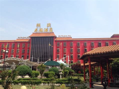 武汉湖滨花园酒店一共有几层