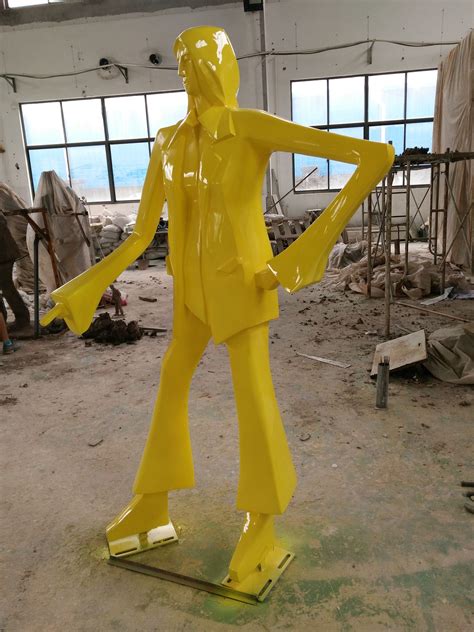 江北卡通玻璃钢雕塑制作流程