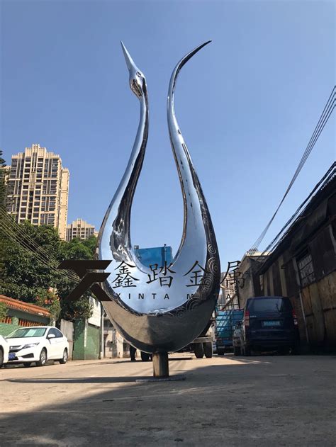 江宁区现代不锈钢雕塑设计