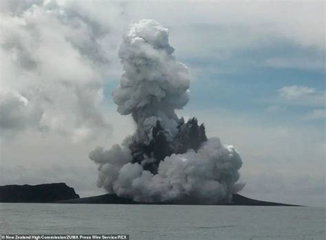 汤加火山喷发后失联