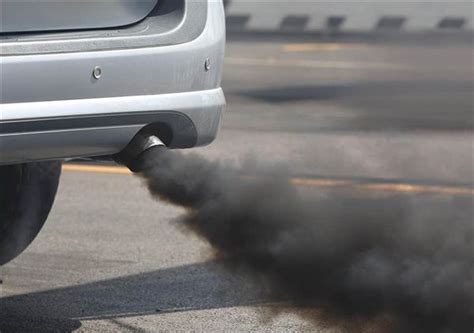 汽油车与柴油车尾气污染物