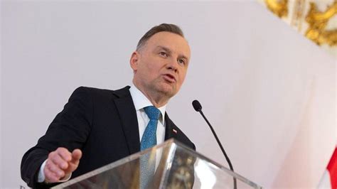 波兰总统:普京还没输过一场战争吧