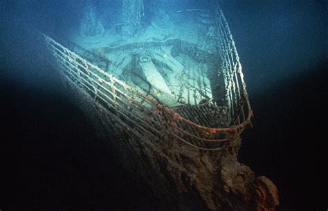 泰坦尼克号残骸图片