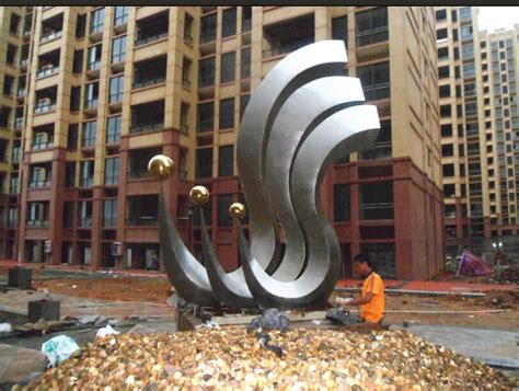 济南创意玻璃钢雕塑价位