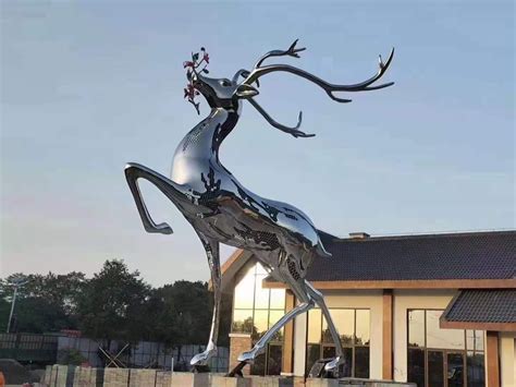 海南省不锈钢动物雕塑