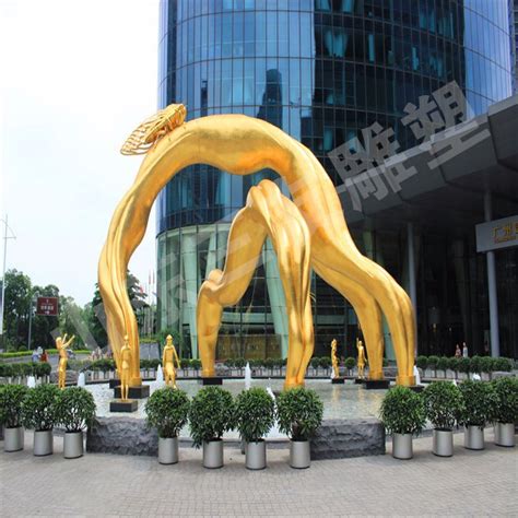淄博公园玻璃钢雕塑供应