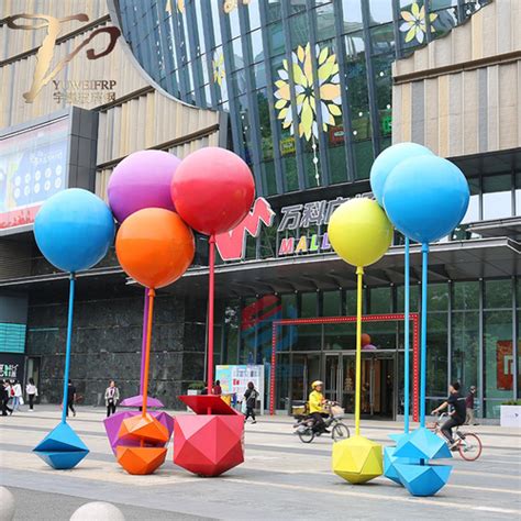 深圳商业街玻璃钢雕塑哪家好