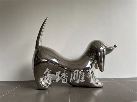 深圳玻璃钢狗雕塑