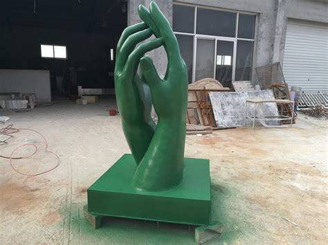 滨州玻璃钢雕塑厂家