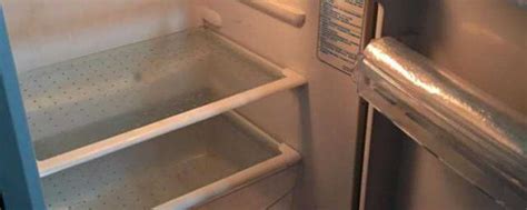 热熔胶可以粘冰箱冷冻抽屉吗