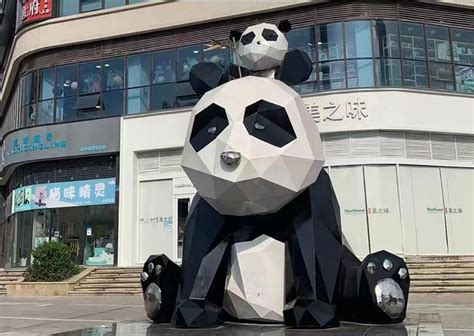 熊猫雕塑评价