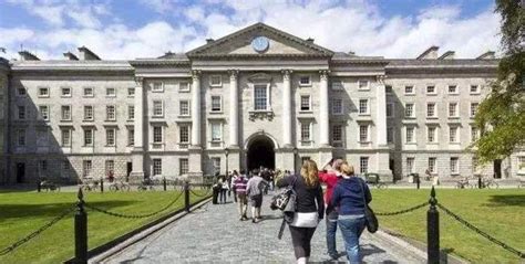爱尔兰大学排名