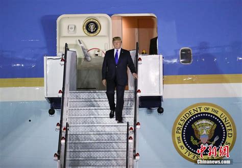 特朗普最后一次乘坐总统专机