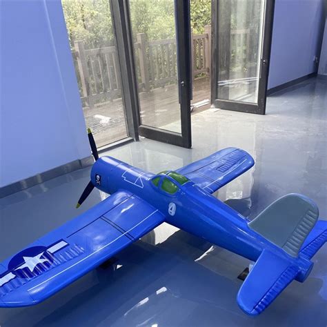 玻璃钢飞机模型图片