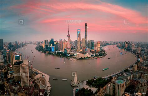看航拍中国上海观后感