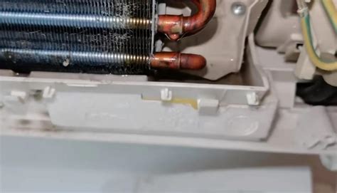 空调漏水内机漏水怎么自己修