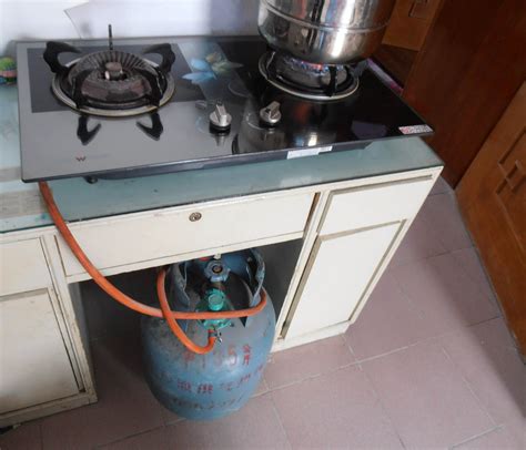 精装房厨房液化气灶