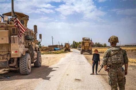 美军在叙利亚驻军基地遭导弹袭击