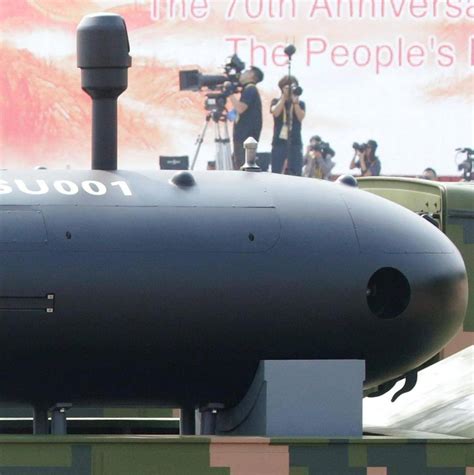美国媒体报道中国潜艇