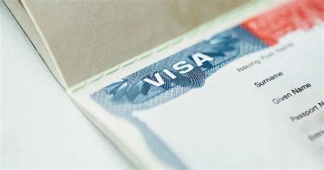 美国签证学生签证材料