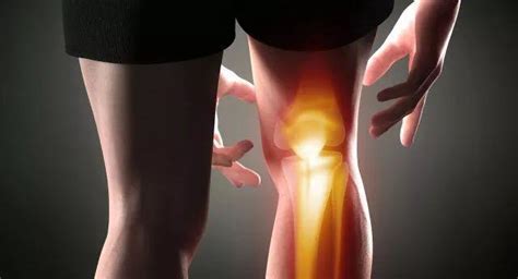 膝盖积液能戴保暖护膝吗