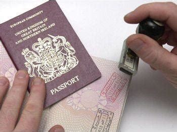 英国申请父母团聚签证要年薪多少