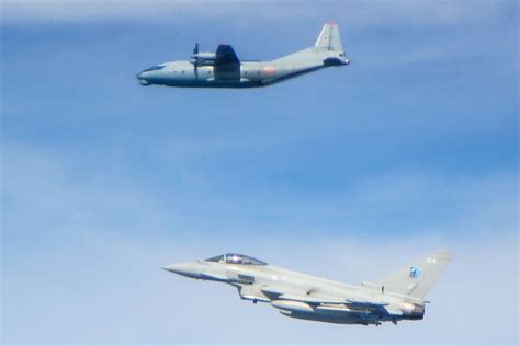 英国飞机拦截俄罗斯军机
