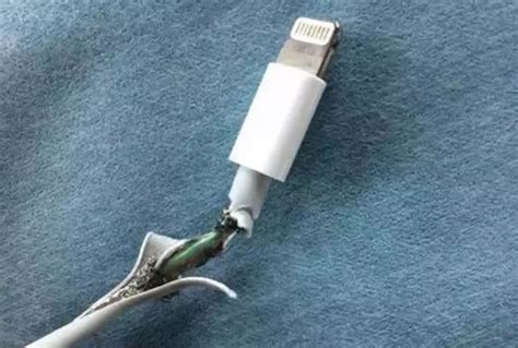 苹果充电器漏电对手机有什么影响