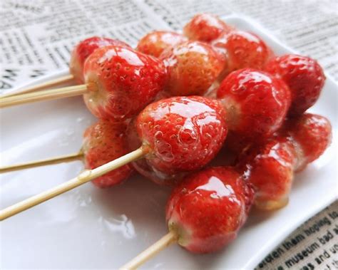 草莓糖葫芦做法