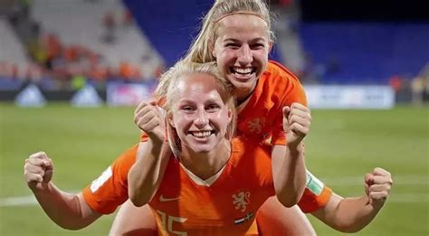 荷兰女足世界杯名次