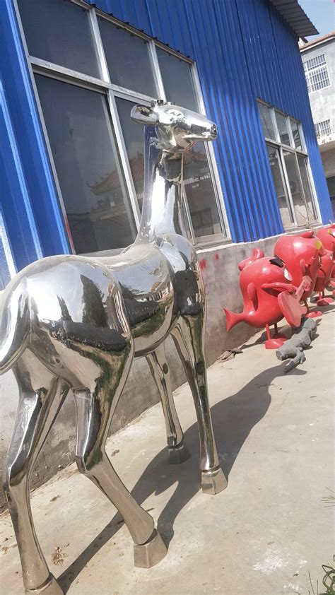 菏泽彩色不锈钢雕塑生产厂