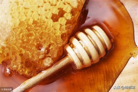蜂巢蜜的吃法禁忌