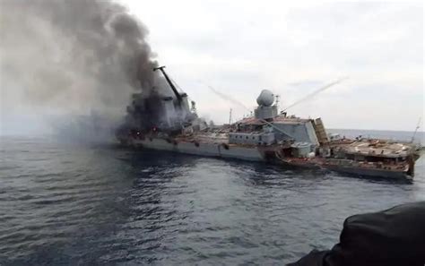 被炸的俄罗斯舰船