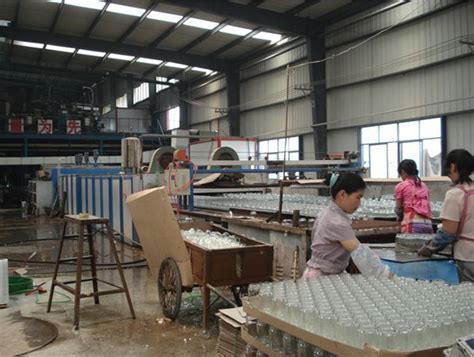 襄阳玻璃生产厂家联系方式