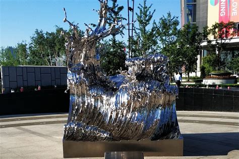 西安公园玻璃钢雕塑公司
