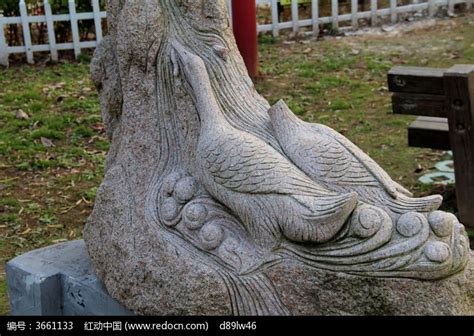 西藏树脂鸭子雕塑厂家