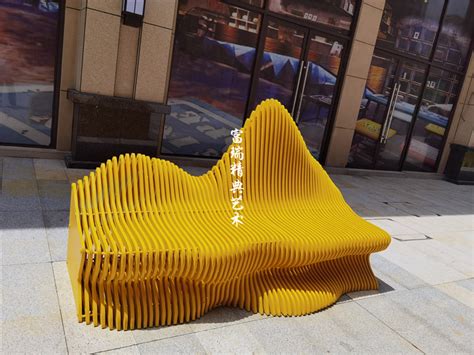 贵州玻璃钢座椅雕塑设计