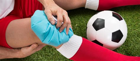 足球运动容易造成什么受伤