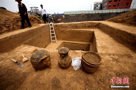 郑州古墓发掘全过程