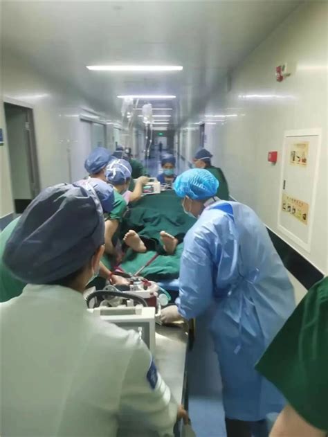 重庆产妇手术台上突然死亡
