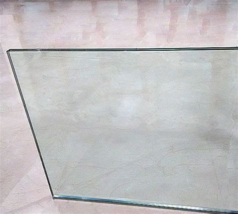 钢化玻璃每平方米承重