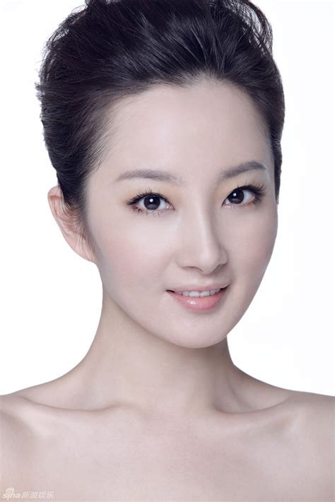 韩国女明星拍裸妆