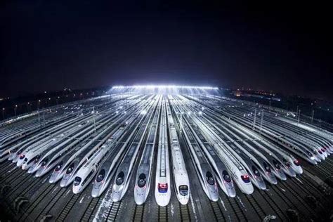 高铁是中国闪耀世界的一张名片
